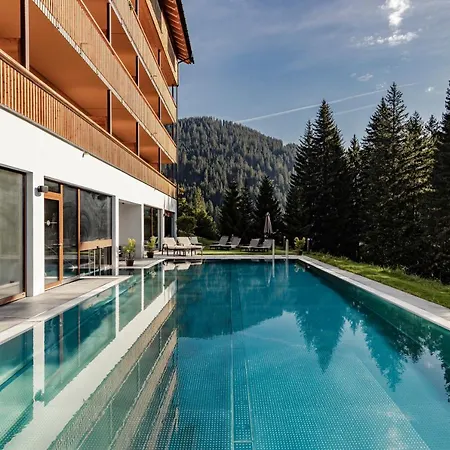 Adler Damuels Gasthof Hotel-2